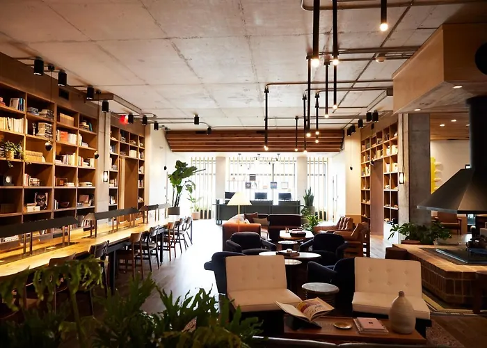 The Junto Hotel
